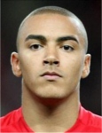 Newcastle transfer link Danny Simpson